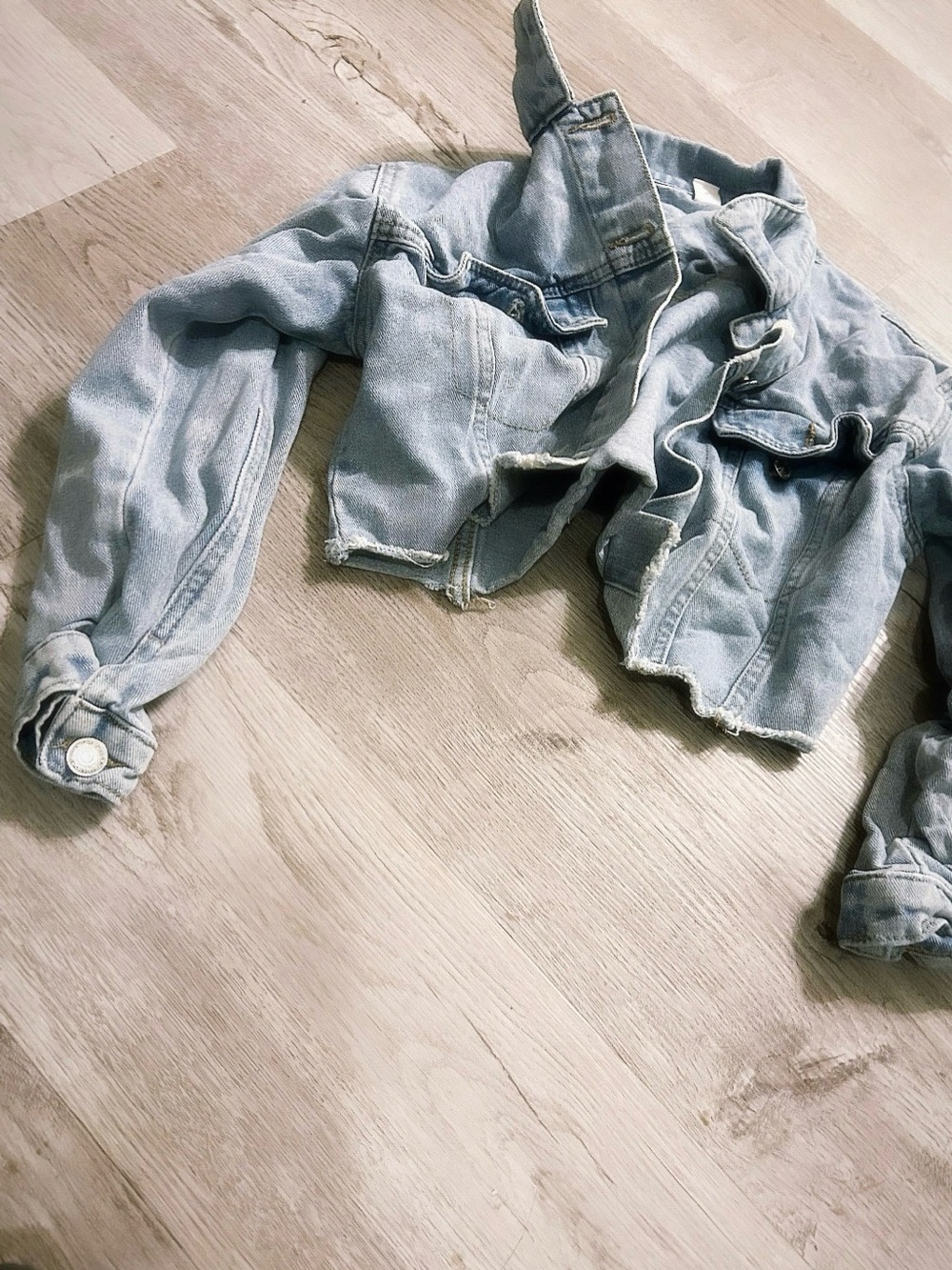 Zara TRF Cropped Denim Jacket 💙